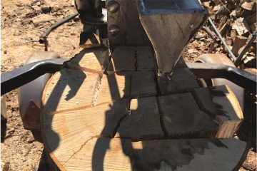 On site log splitter now available for hire, with operator